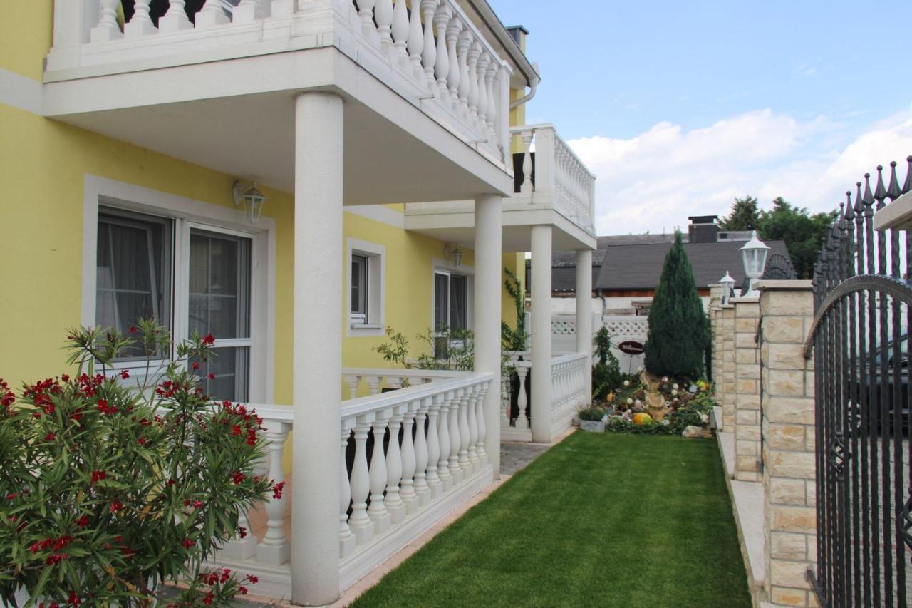Villa Katharina Rust Esterno foto