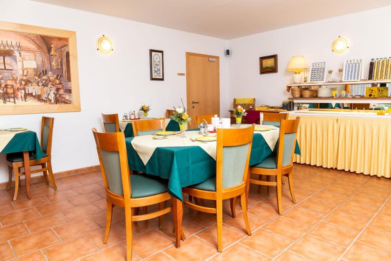 Villa Katharina Rust Esterno foto